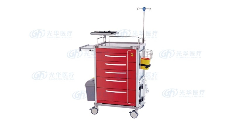 B102彩鋼急救車(chē)